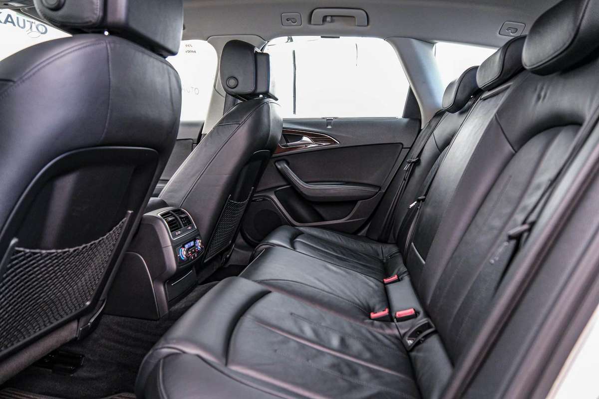 Audi A6 allroad, 3.0 l., Универсал