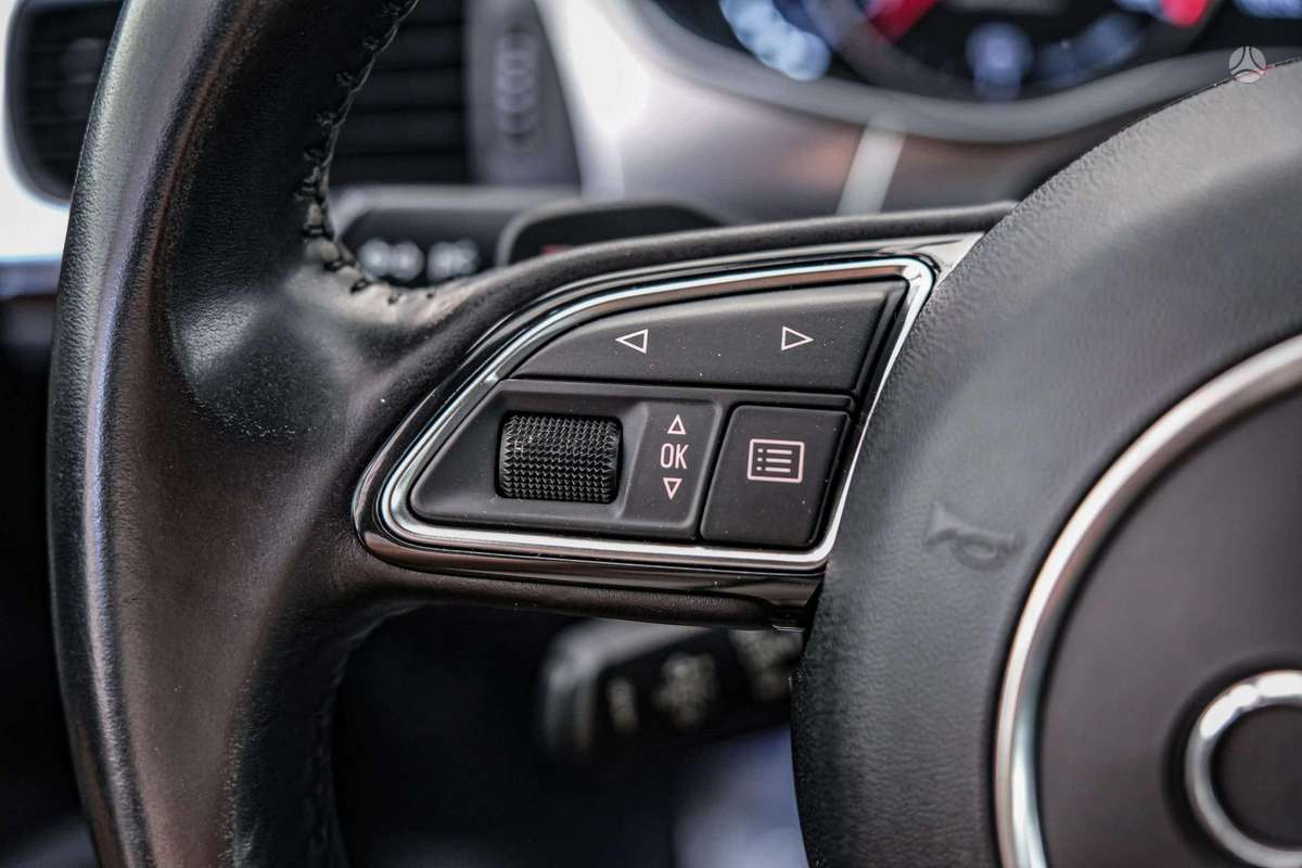 Audi A6 allroad, 3.0 l., Универсал