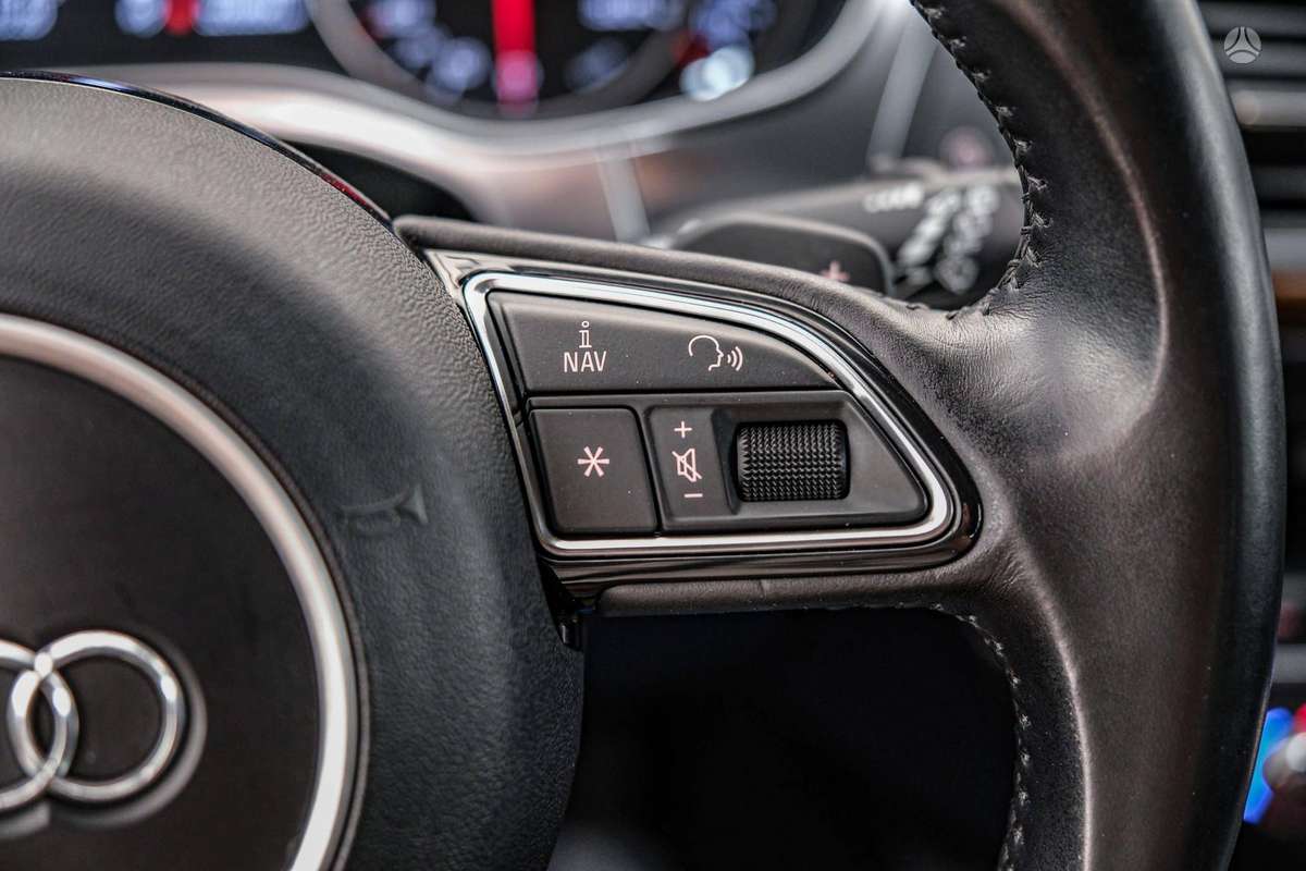 Audi A6 allroad, 3.0 l., Универсал