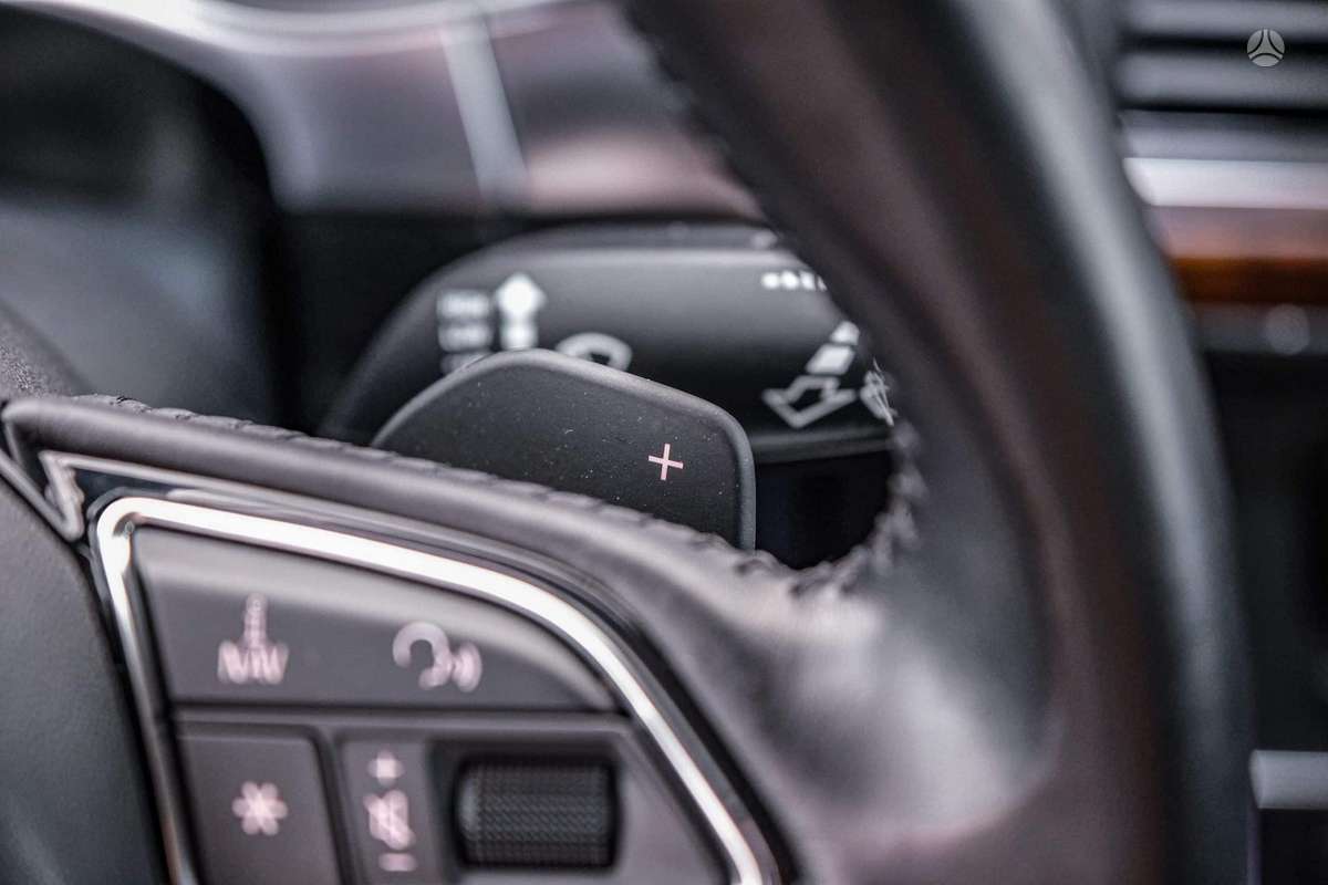 Audi A6 allroad, 3.0 l., Универсал
