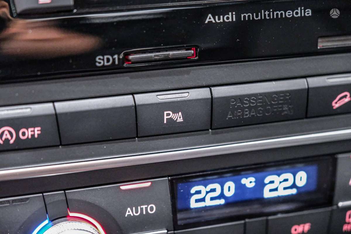 Audi A6 allroad, 3.0 l., Универсал