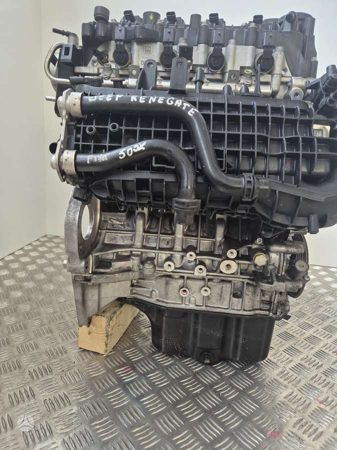 Fiat 500X, 55282328, двигатель