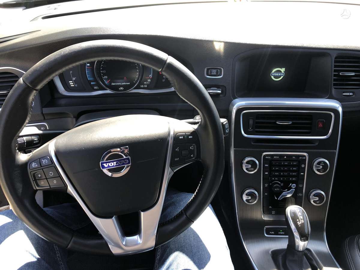 Volvo V60, 2.4 l., Универсал