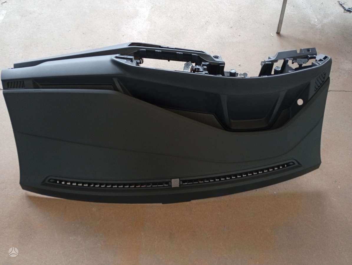 Volkswagen Caddy panelė