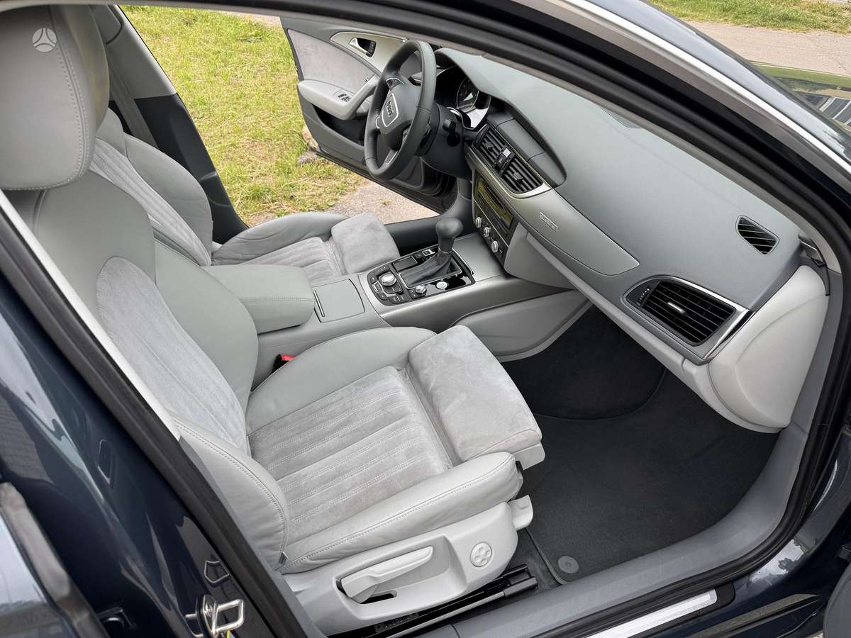 Audi A6, 2.8 l., saloon / sedan