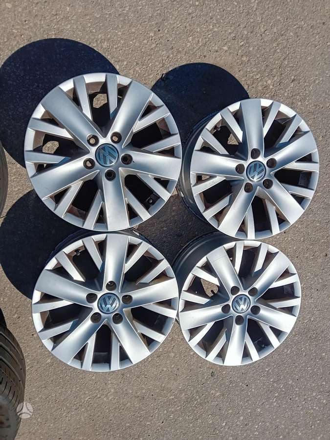 Volkswagen, light alloy, R16
