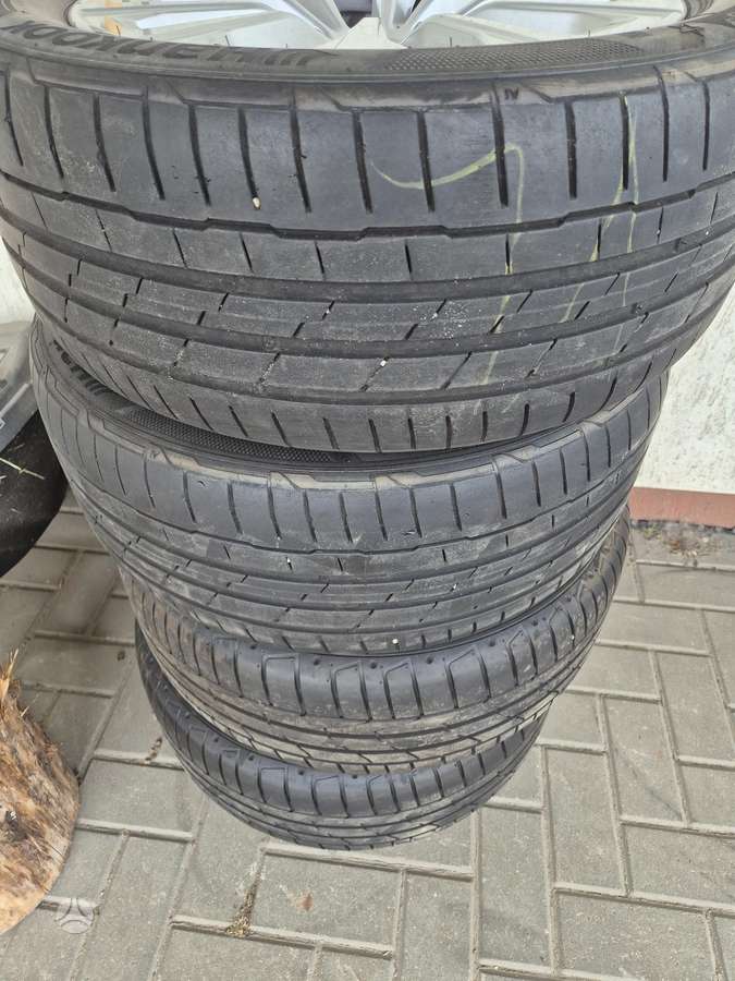 BMW 320, lengvojo lydinio, R17