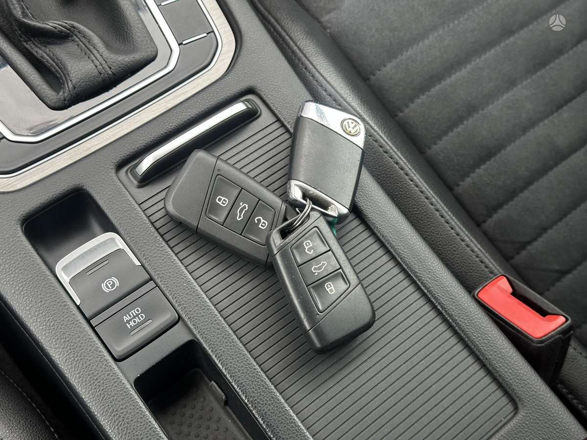 Volkswagen Passat, 2.0 l., Универсал