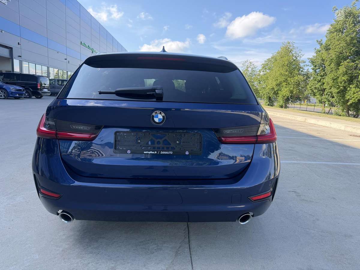 BMW 320, 2.0 l., universalas
