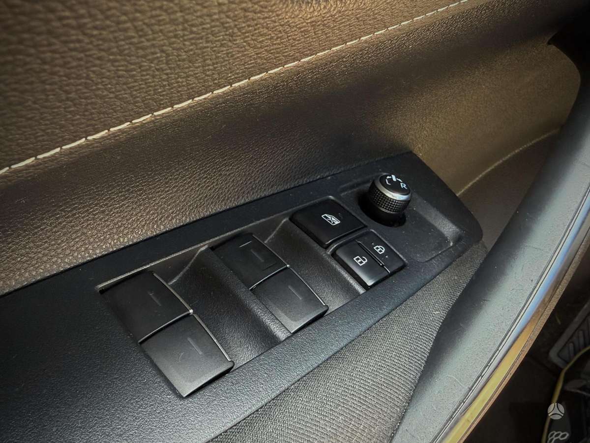 Toyota Corolla, 1.2 l., hatchback
