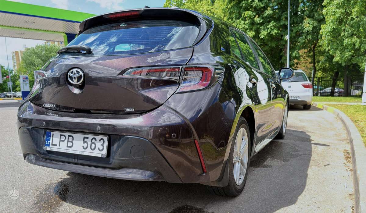 Toyota Corolla - 3