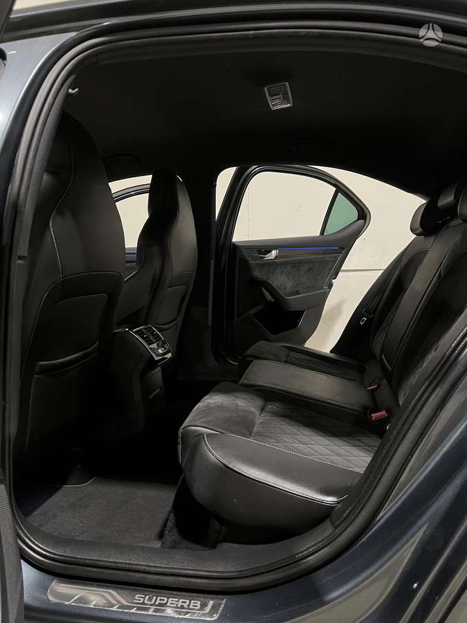 Skoda Superb, 1.4 l., hatchback
