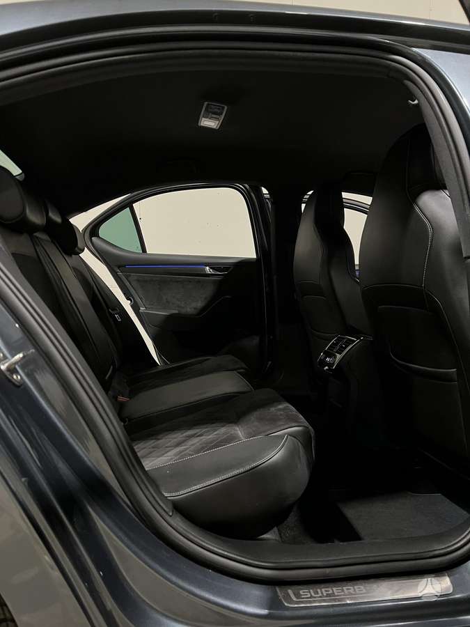 Skoda Superb, 1.4 l., hatchback