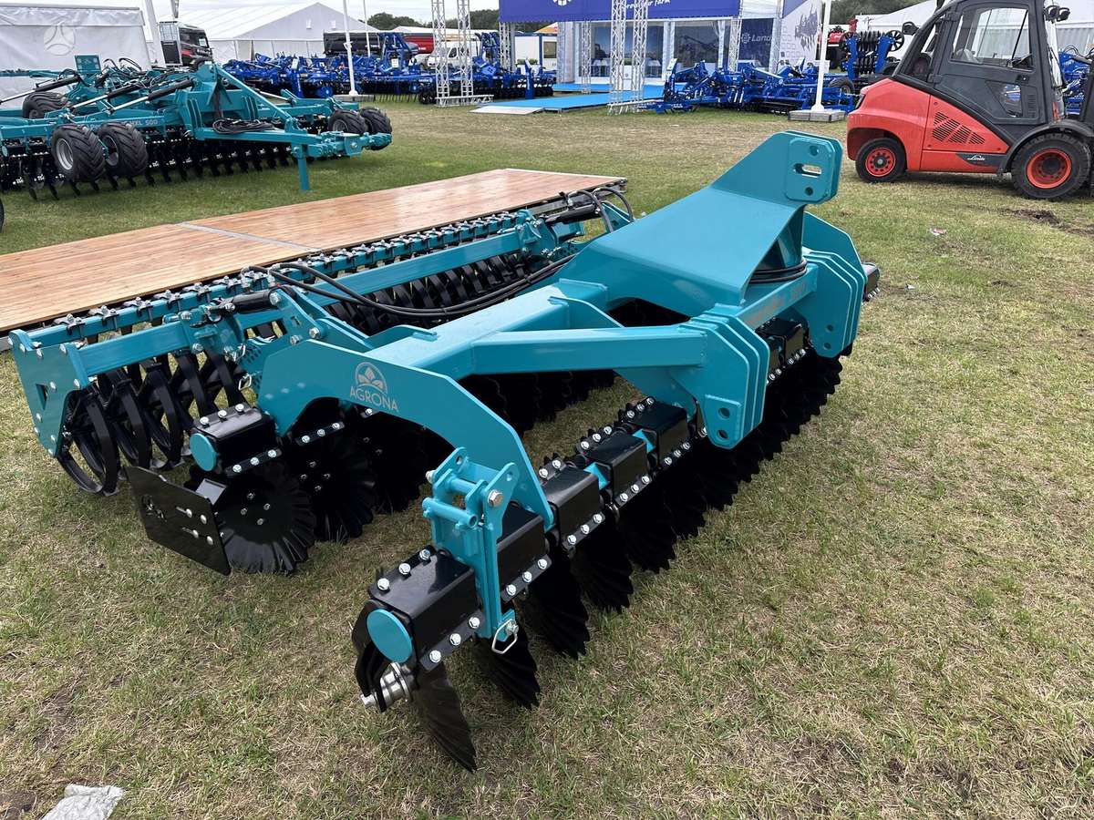 AGRONA Powerdisc 300, scrapers, scrubbers