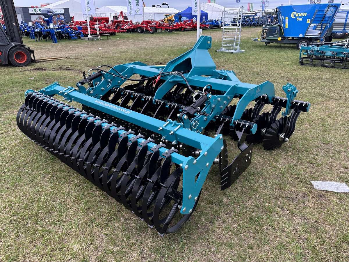AGRONA Powerdisc 300, скребки, скрубберы