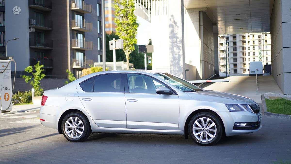 Skoda Octavia, 1.6 l., hatchback