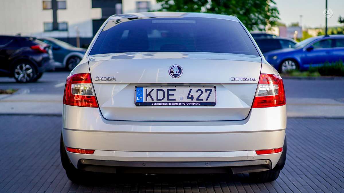 Skoda Octavia, 1.6 l., hatchback