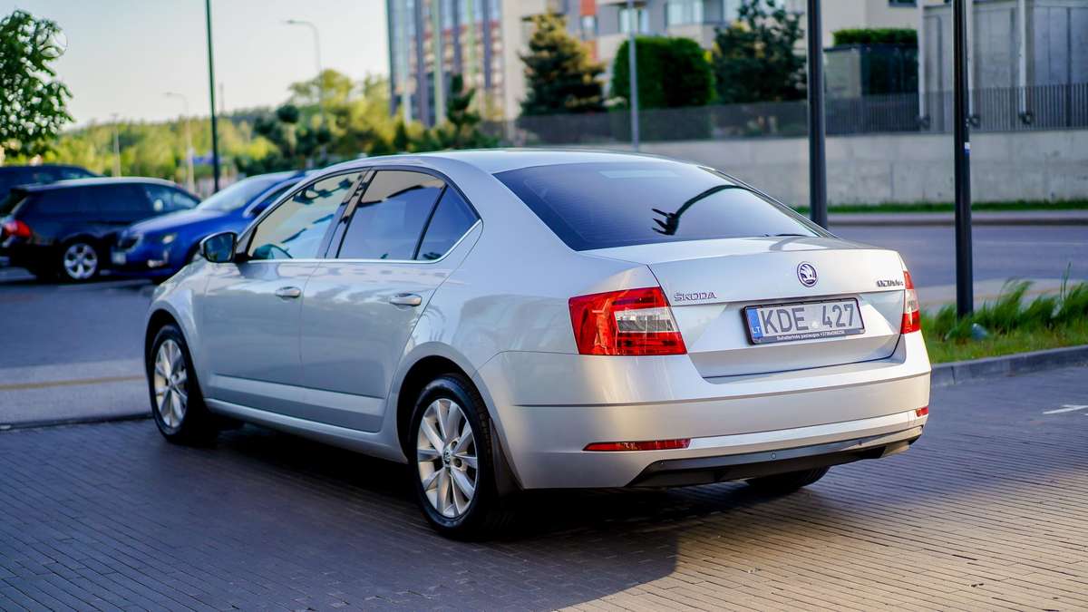 Škoda Octavia - 11