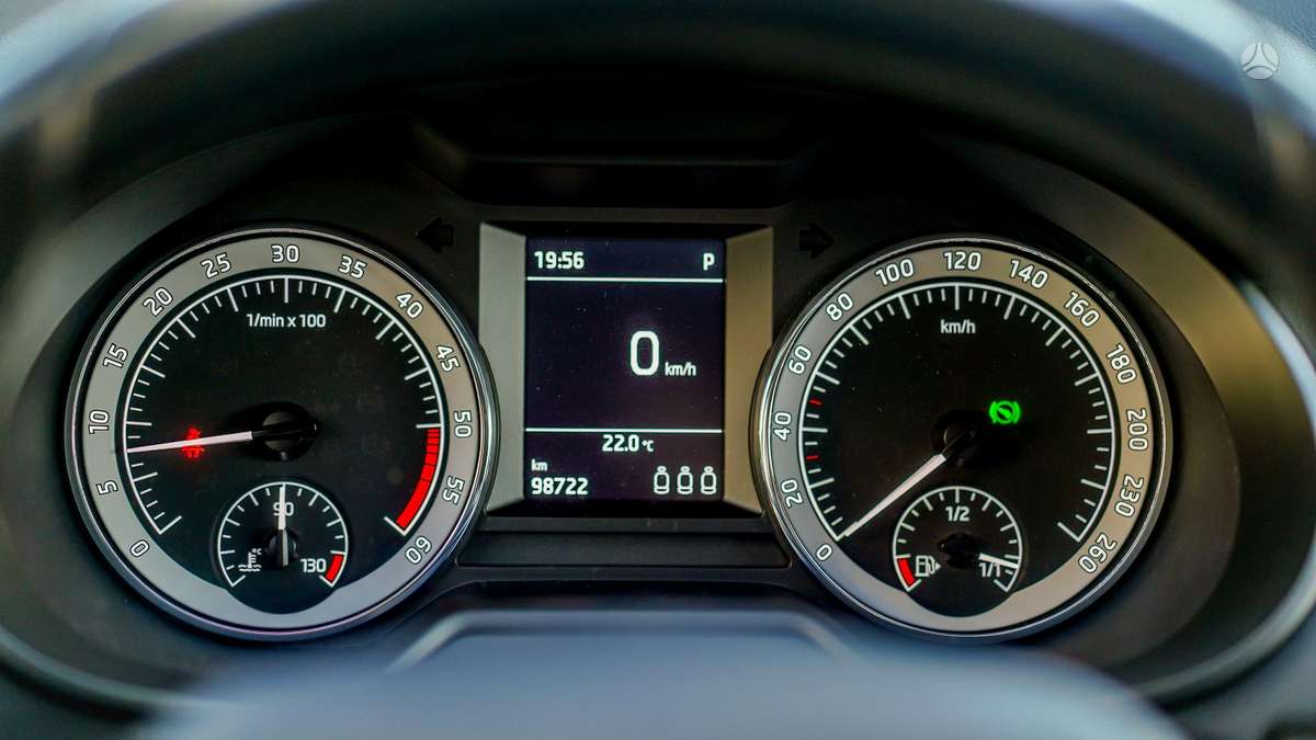 Skoda Octavia, 1.6 l., hatchback