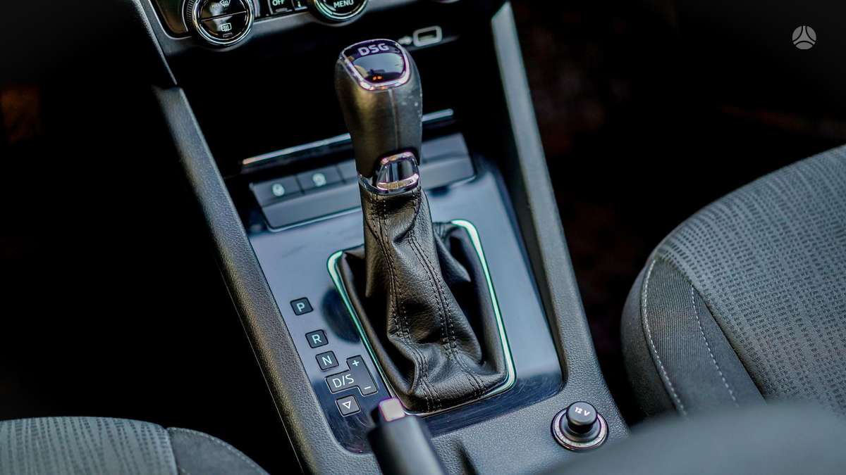 Skoda Octavia, 1.6 l., hatchback