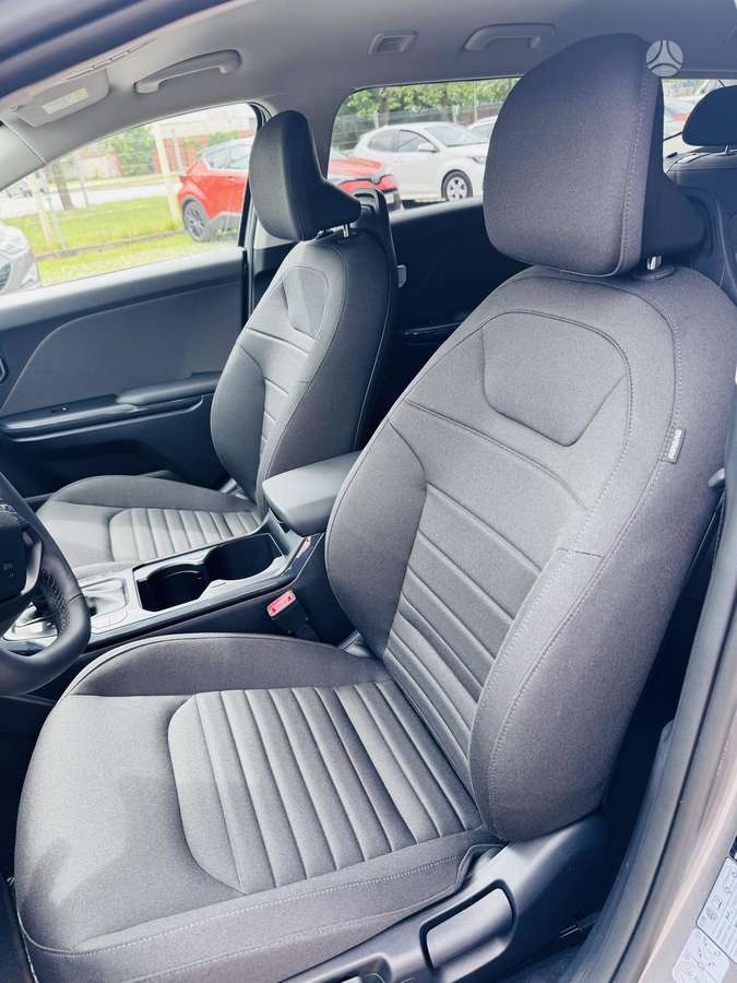 Kia K4, 1.6 l., Универсал