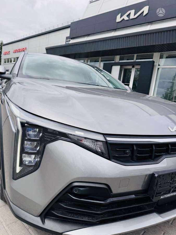 Kia K4, 1.6 l., Универсал