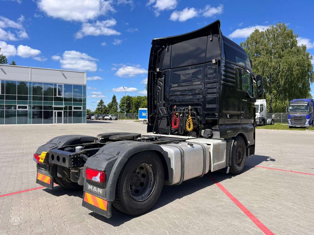 MAN TGX 18.460, double sleeper