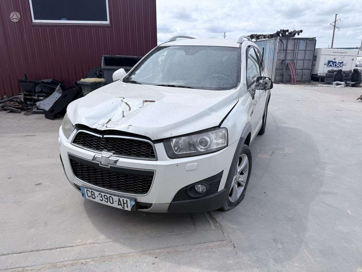 Chevrolet Captiva dalimis. 140000 km