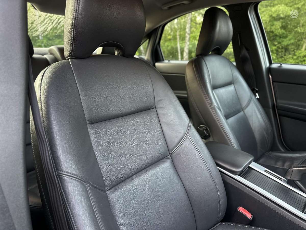 Volvo S40, 1.6 l., Седан