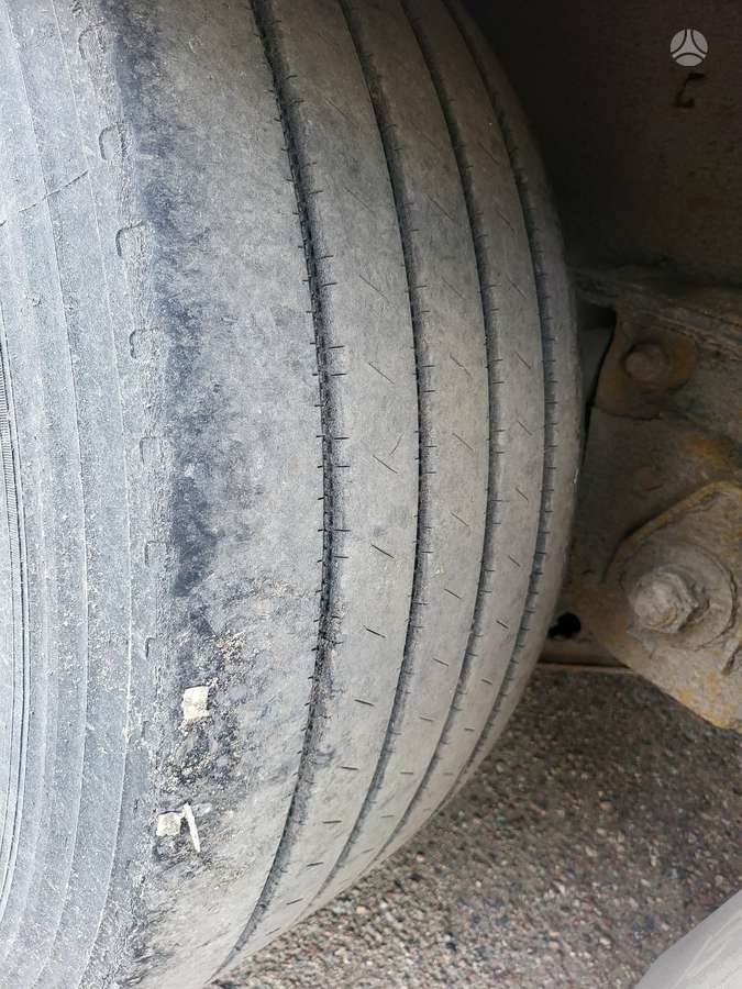 Krone, užuolaidinės / tentinės