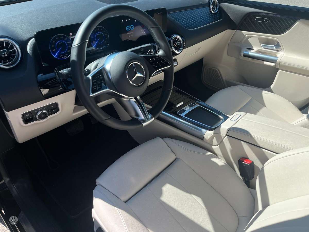 Mercedes-Benz EQA, 70 кВт·ч, Внедорожник / Кроссовер