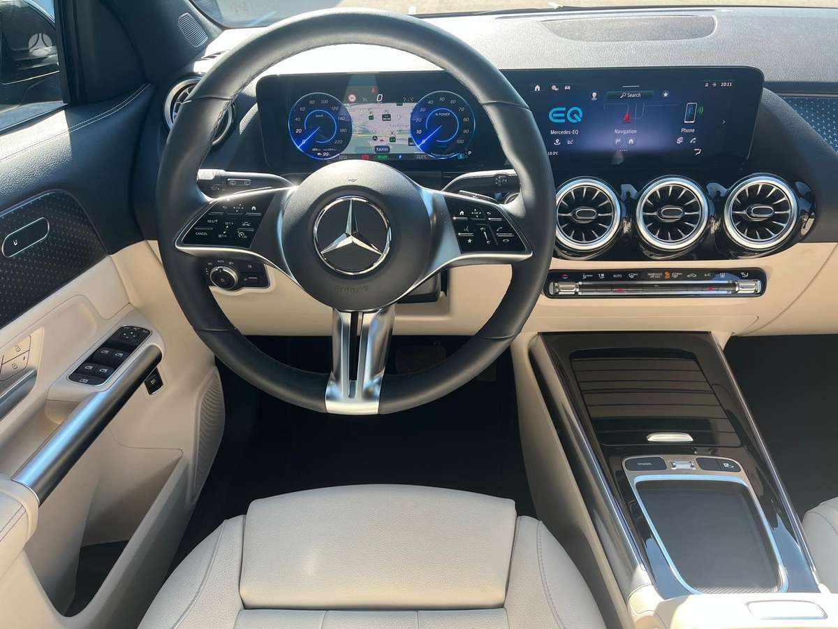 Mercedes-Benz EQA, 70 кВт·ч, Внедорожник / Кроссовер