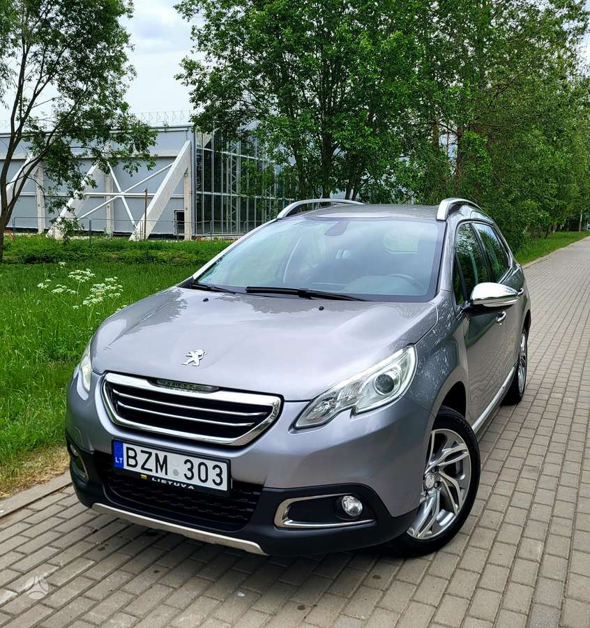 Peugeot 2008 - 12