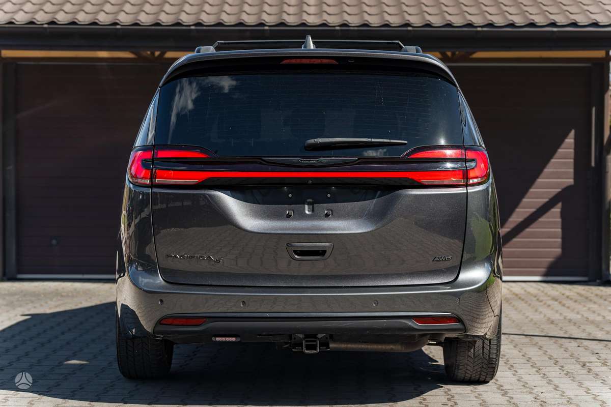 Chrysler Pacifica, 3.6 l., Минивэн