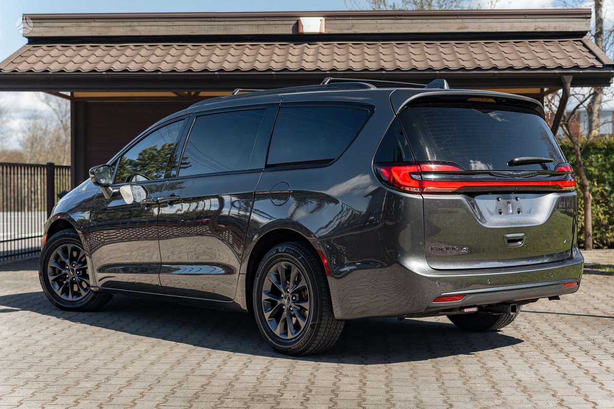 Chrysler Pacifica, 3.6 l., Минивэн