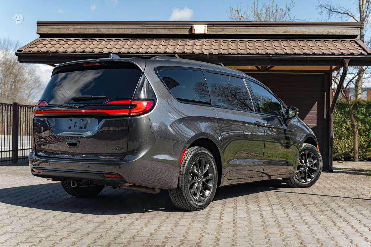 Chrysler Pacifica, 3.6 l., Минивэн