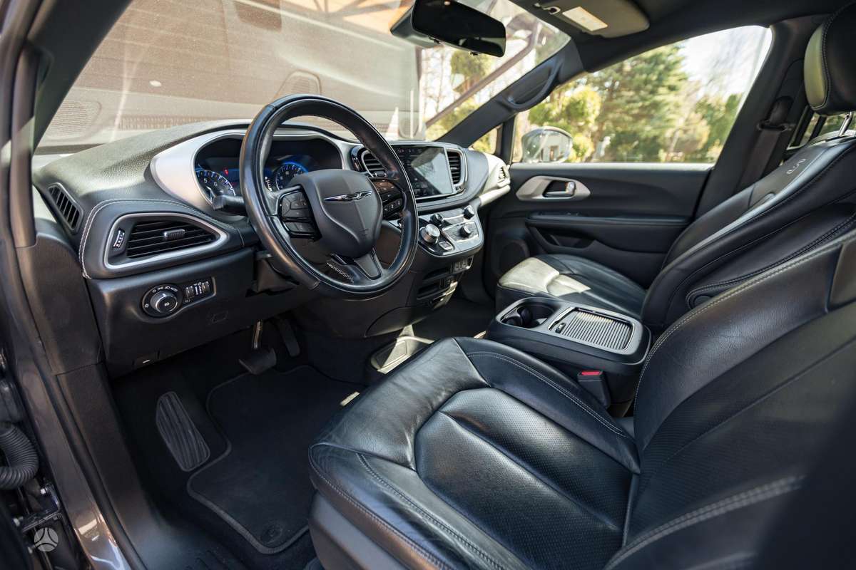 Chrysler Pacifica, 3.6 l., Минивэн