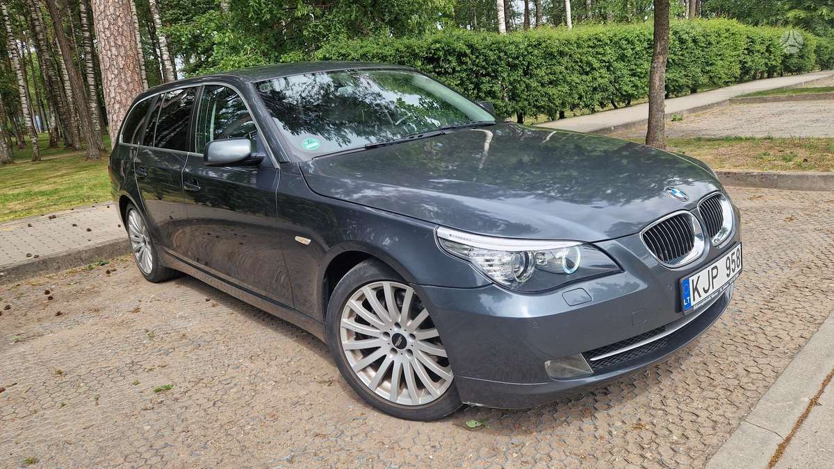 BMW 525, 3.0 l., Универсал