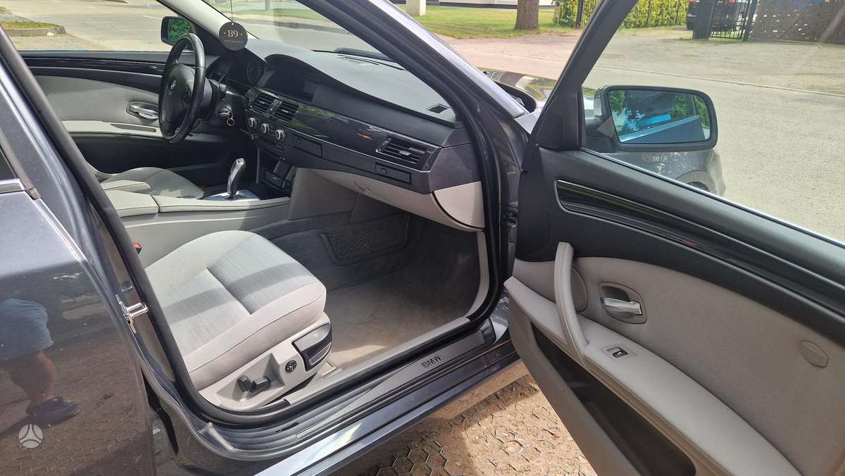 BMW 525, 3.0 l., Универсал