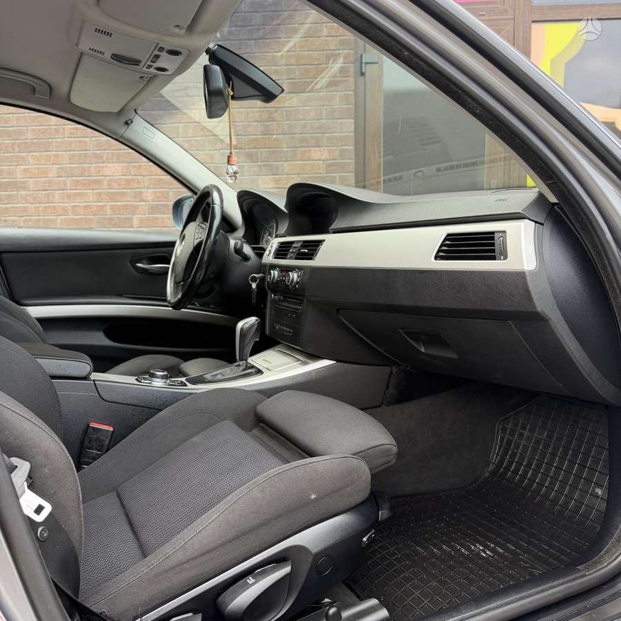 BMW 318, 2.0 l., Универсал