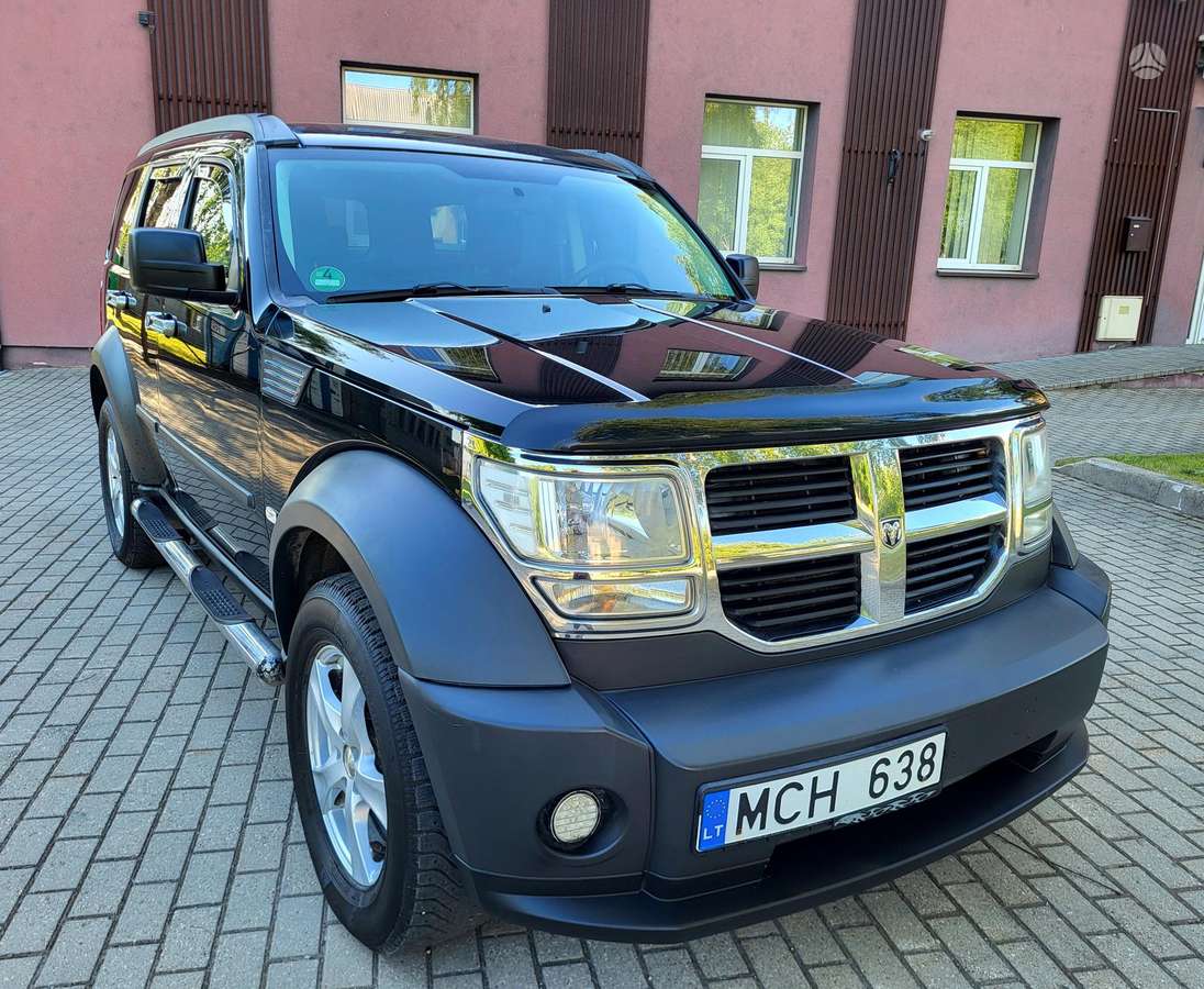Dodge Nitro, 2.8 l., Внедорожник / Кроссовер