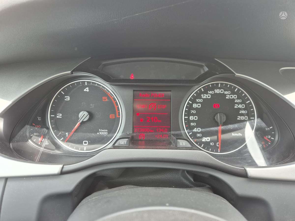 Audi A4, 2.0 l., Универсал