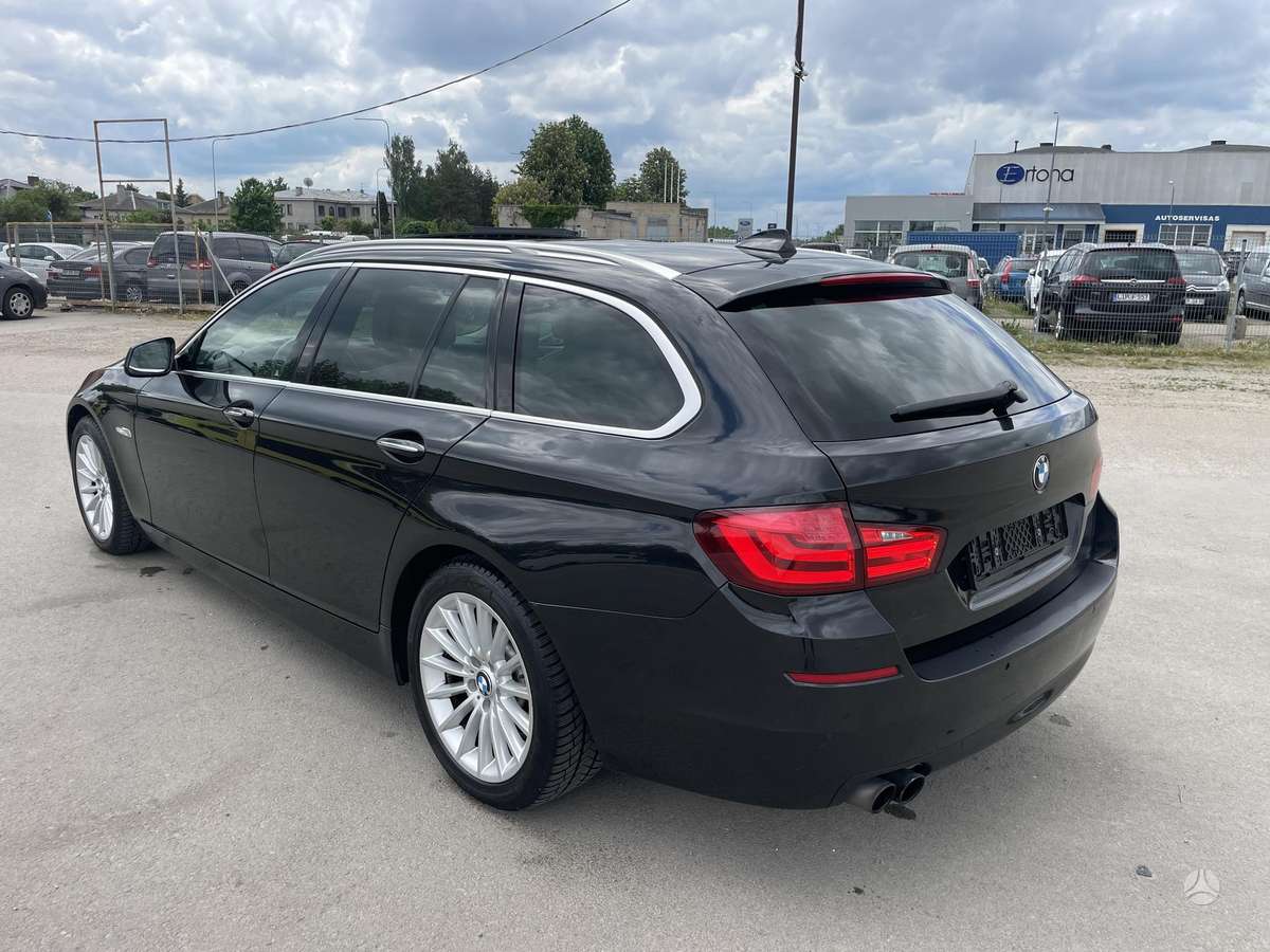 BMW 523, 3.0 l., Универсал