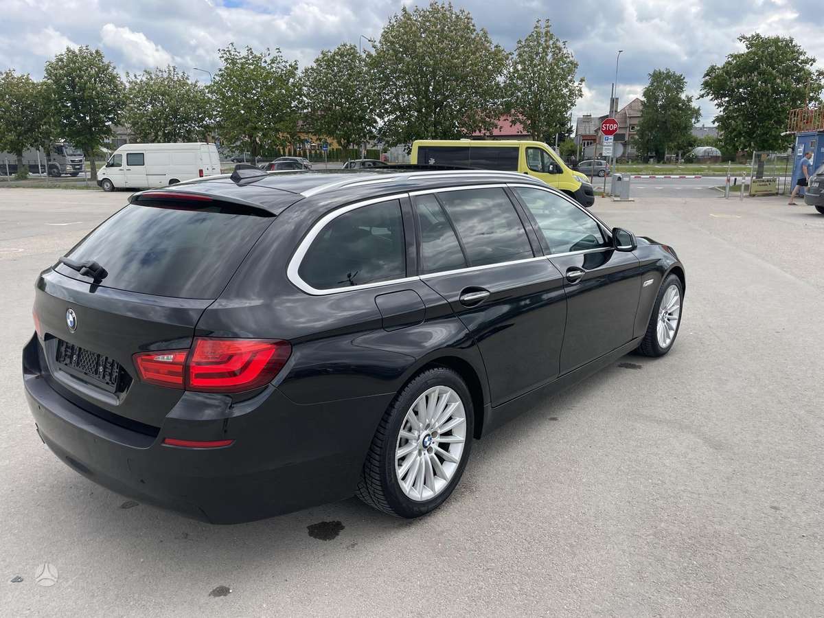 BMW 523, 3.0 l., Универсал