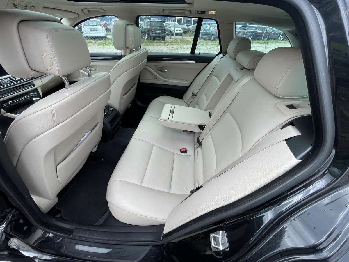 BMW 523, 3.0 l., Универсал