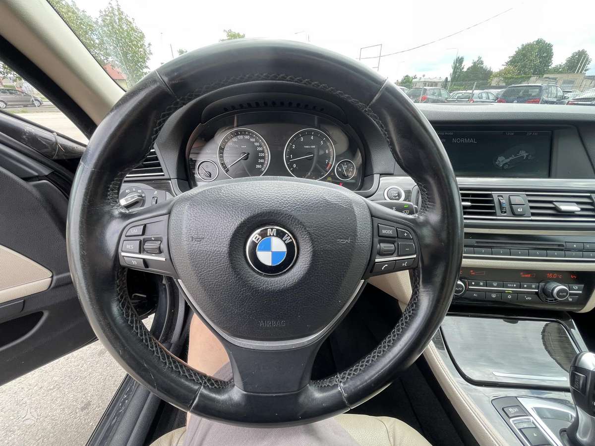BMW 523, 3.0 l., Универсал