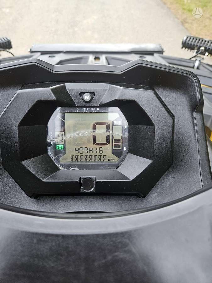 Can-Am Outlander Max 650cc, keturračiai