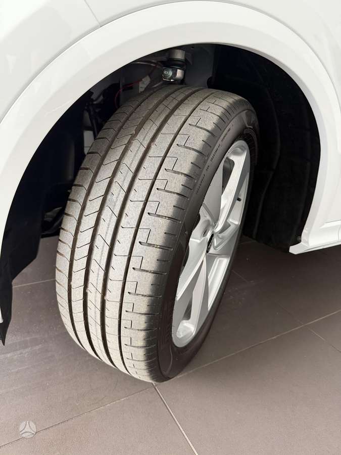 Pirelli, vasarinės 255/45 R20