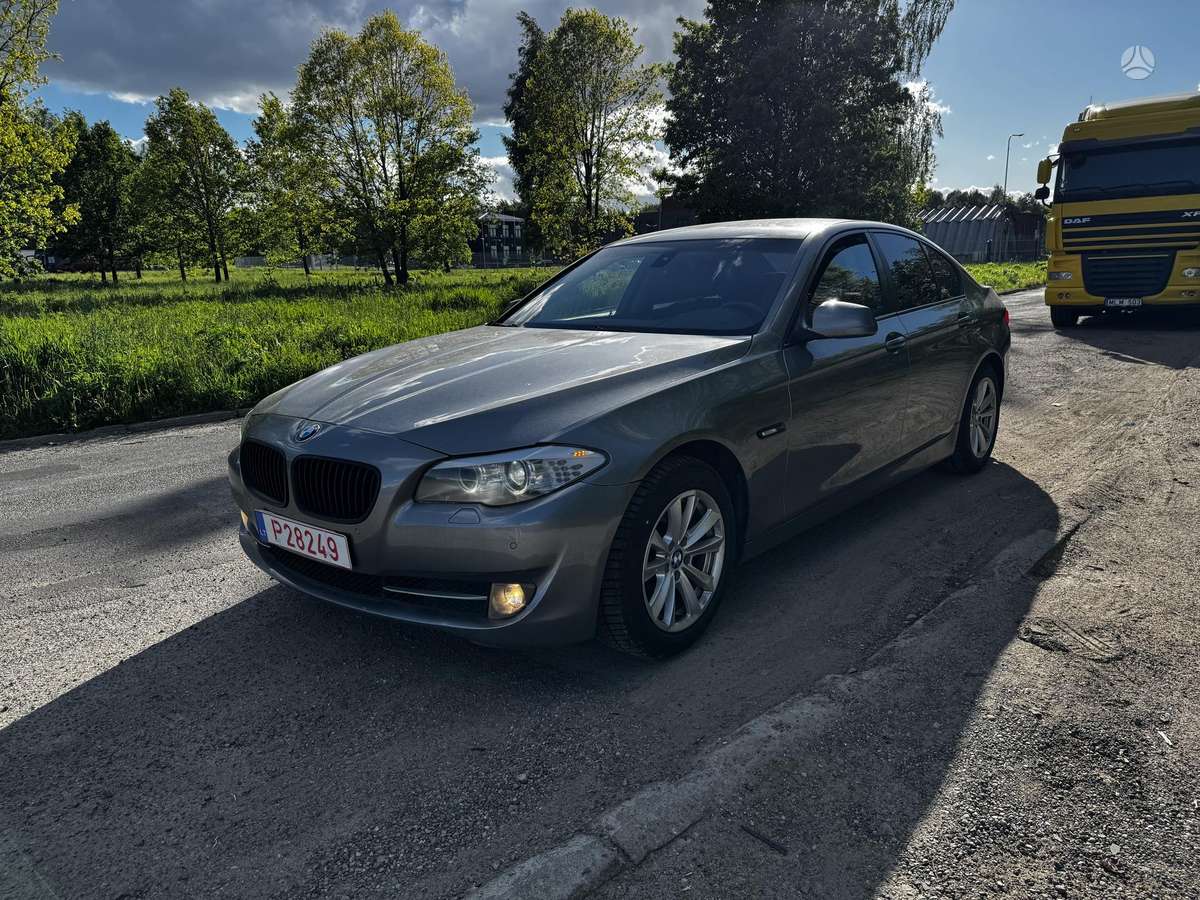 BMW 520, 2.0 l., Седан