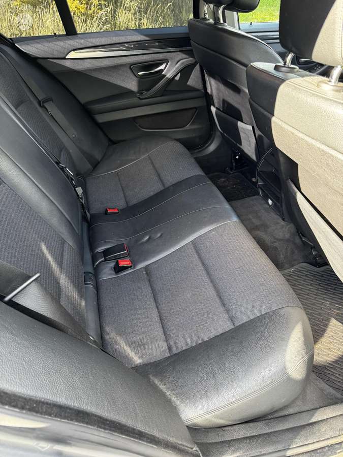 BMW 520, 2.0 l., Седан